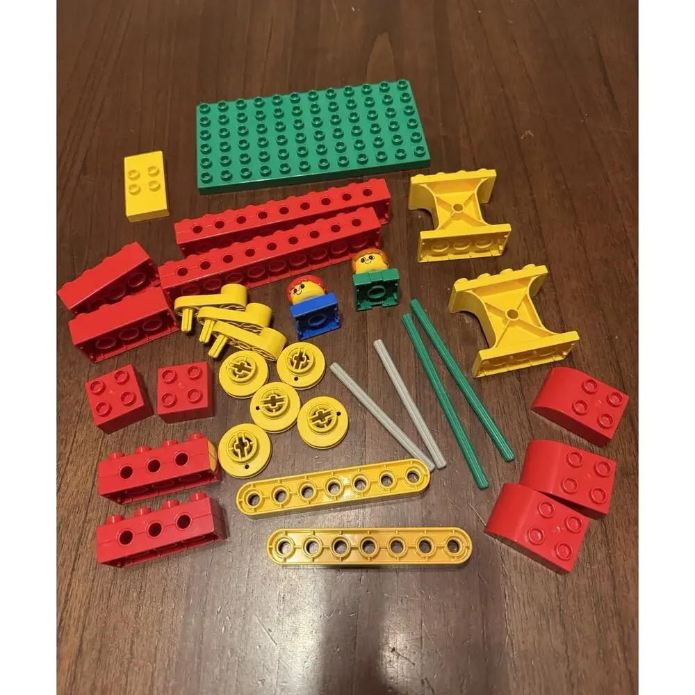 LEGO Dacta 9653 Mechanical Toy Shop 1995 Complete Pieces Instructions Vintage
